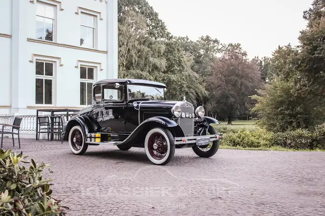 Ford Autres A Coupé