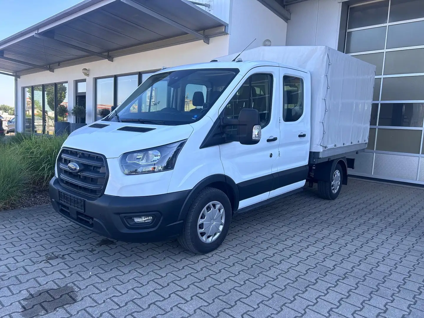Ford Transit 2.0 TDCi 350 L2 Doka Trend 7-Sitze Blanc - 1
