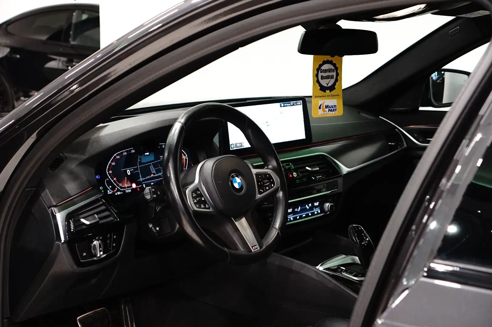 BMW 540 d|M-PAKET|HUD|MEMO|3D|AHK|PANO|COCKPIT|H&K| Grijs - 2