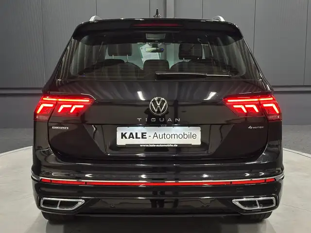 Volkswagen Tiguan Allspace view 3