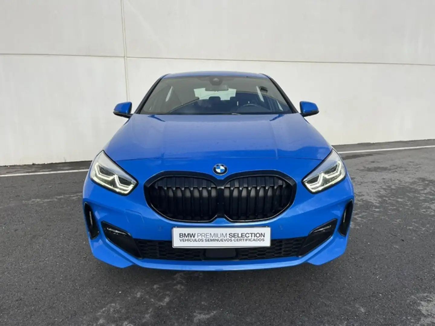 BMW 116 116d Bleu - 2