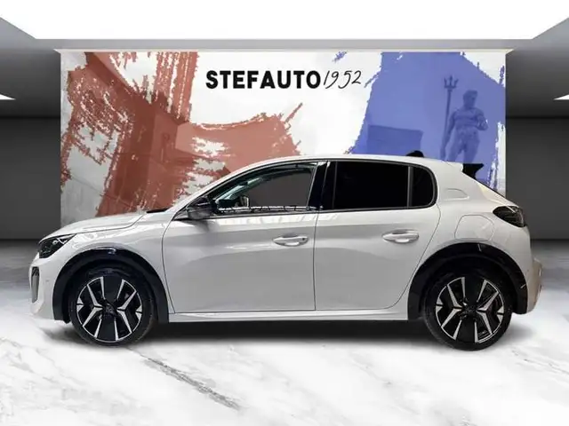 Peugeot 208 view 3