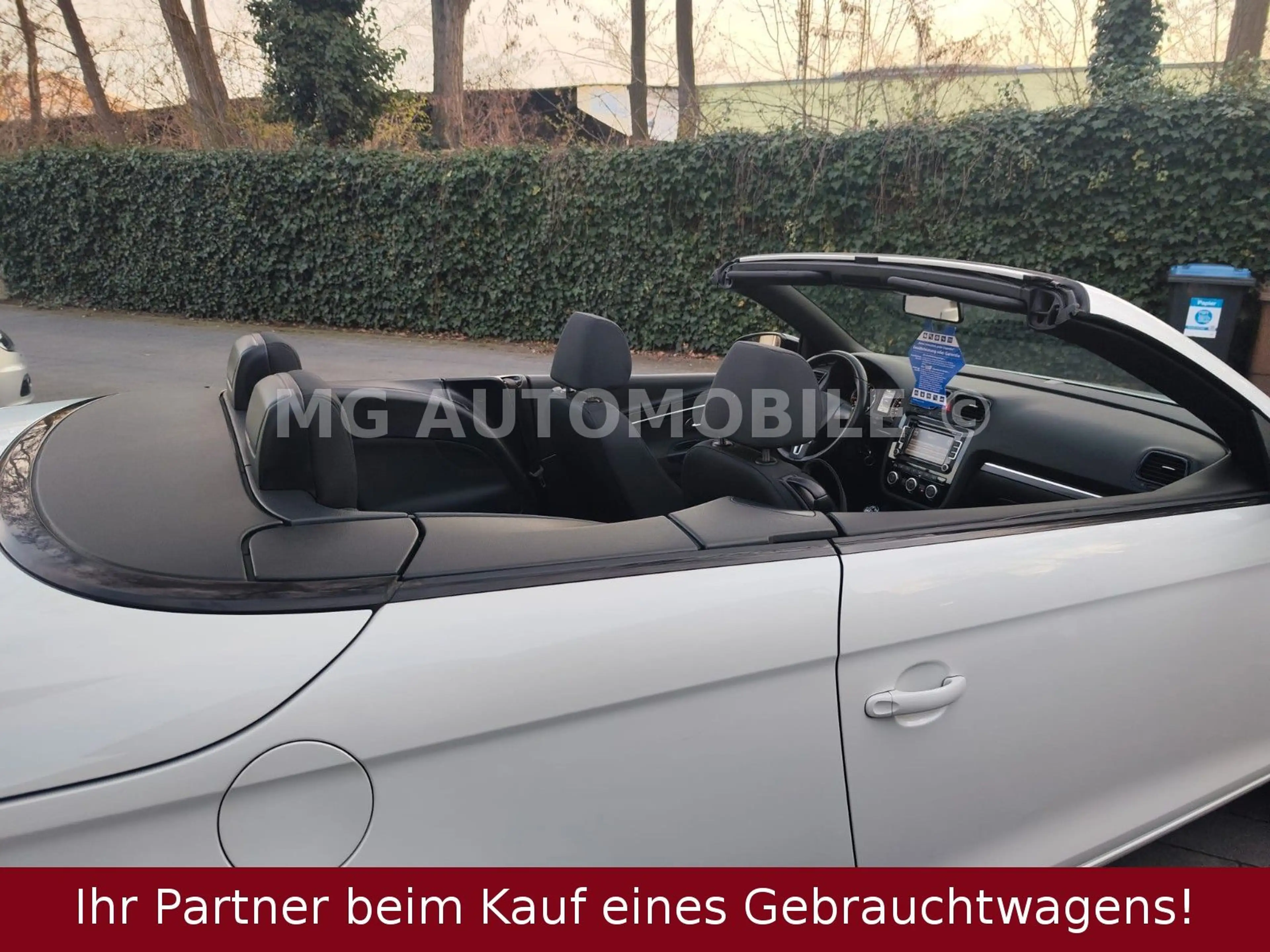 Volkswagen Eos 1.4 TSI Sport Schiebedach Einparkhilfe 6-Gan — photo 11