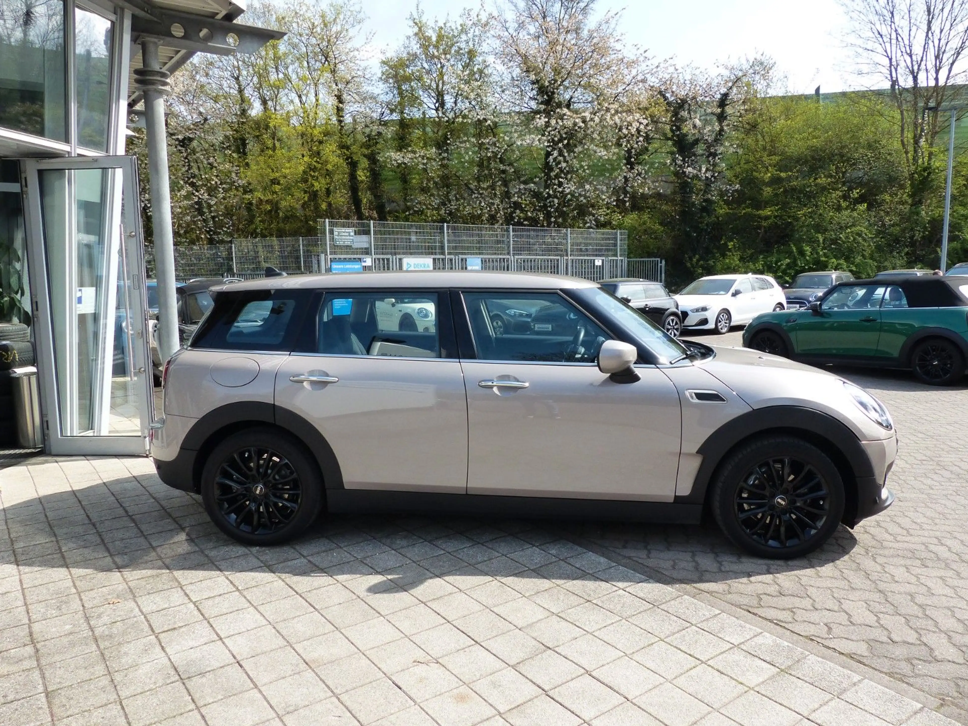 MINI One Clubman "Classic Trim", Navigation, LED uvm. — photo 2