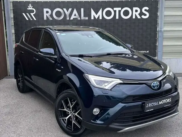 Toyota RAV 4 Active Hybrid