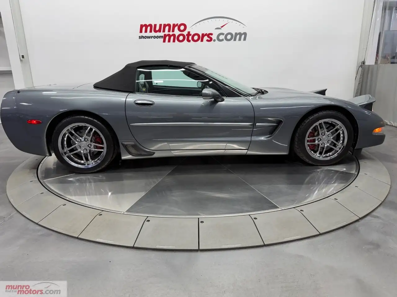 Chevrolet Corvette снимка Chevrolet Corvette