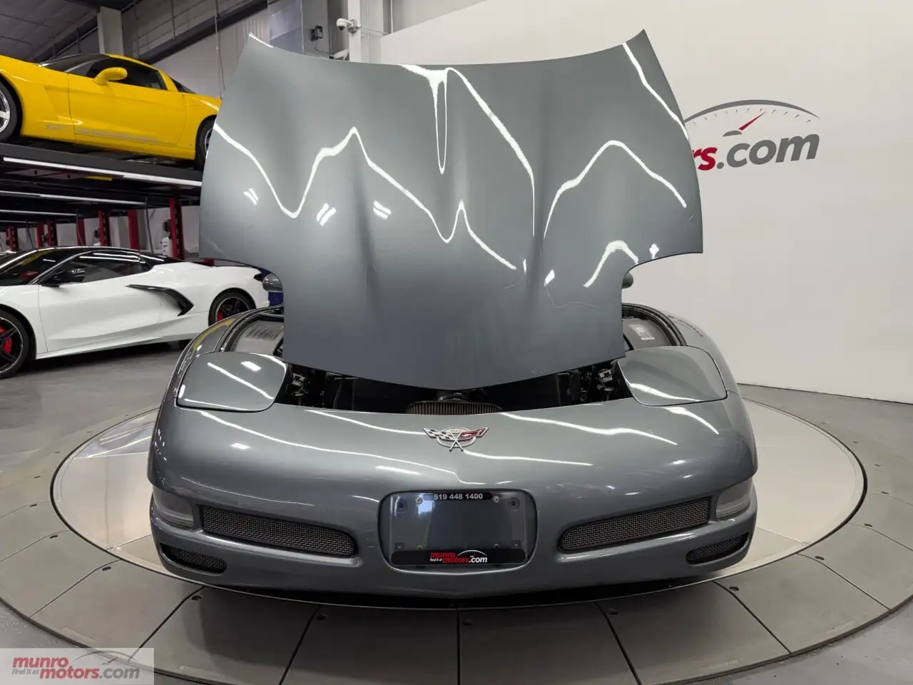 Chevrolet Corvette снимка Chevrolet Corvette