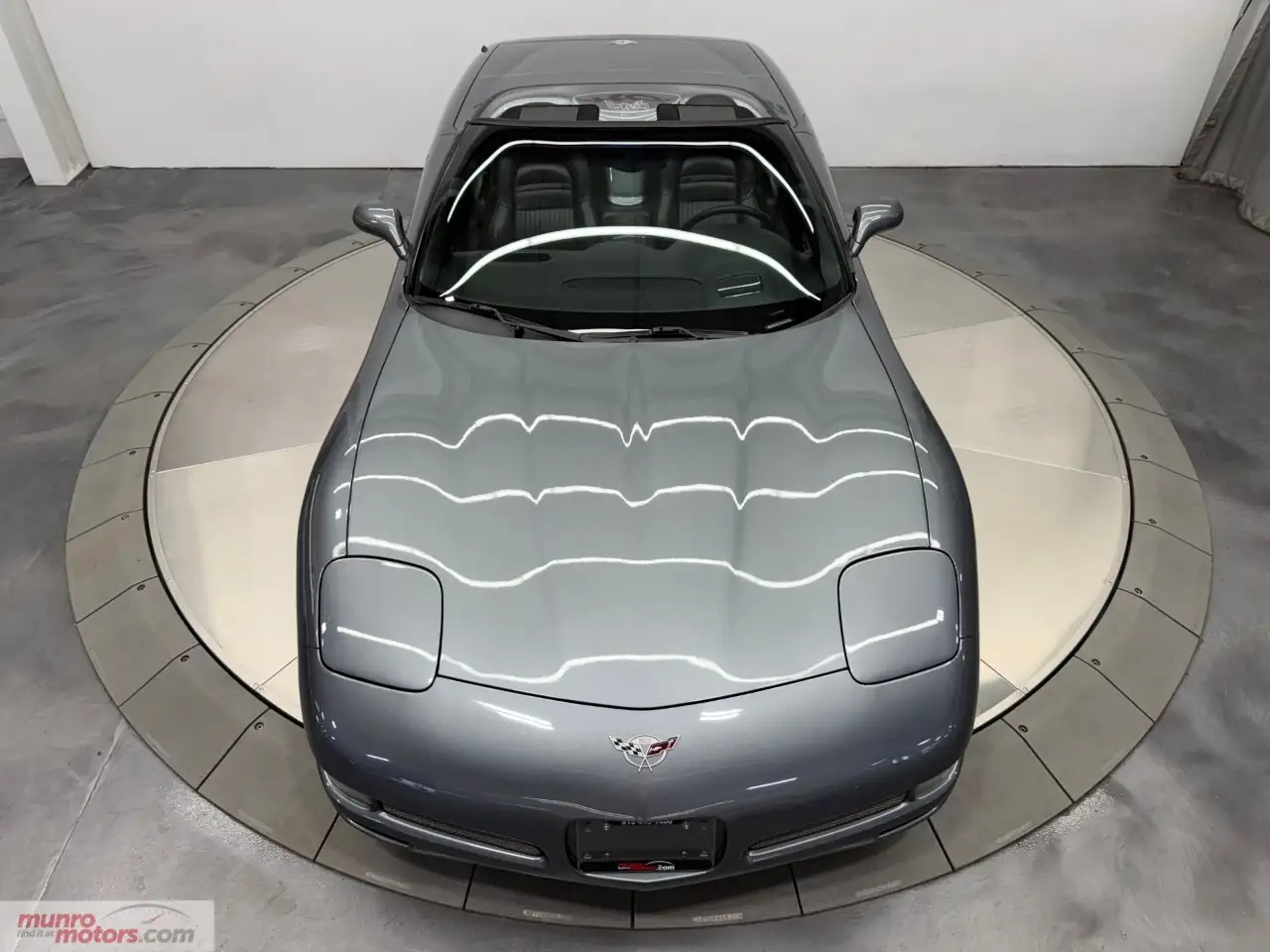 Chevrolet Corvette снимка Chevrolet Corvette