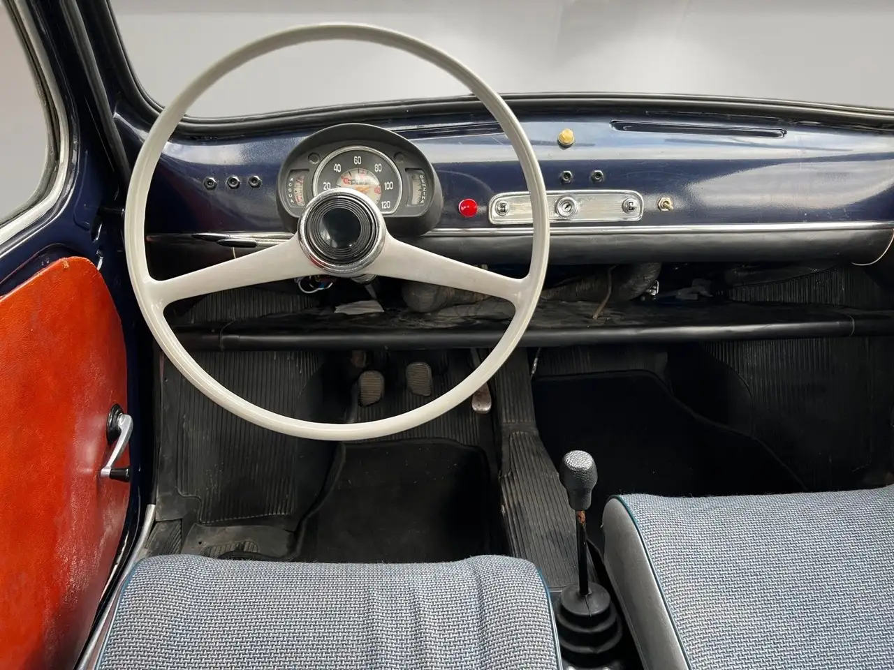 Fiat 600 Kleiner Oldtimer, foto 12