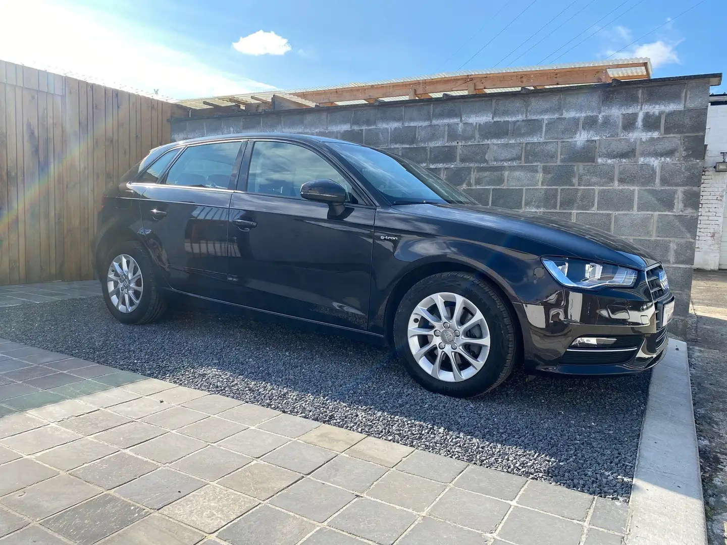 Audi A3 1.4 TFSI Attraction G tron Navigatie BT Pdc Bruin - 1
