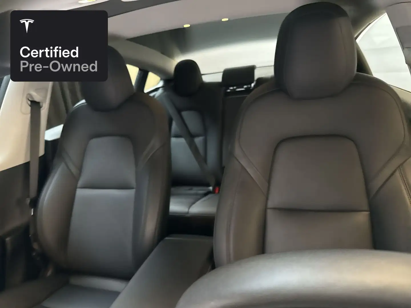 Tesla Model 3 Rear-Wheel Drive “Certified Pre-Owned” Noir - 2