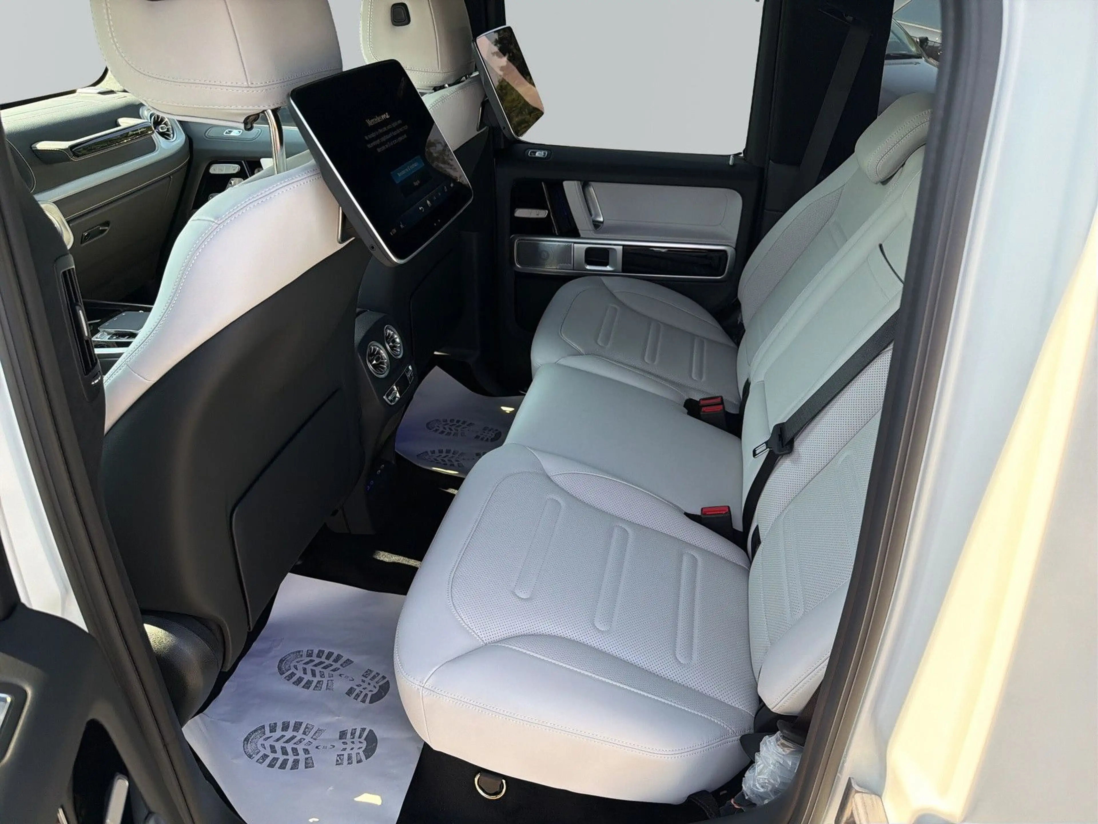 Mercedes-Benz G 500 AMG Line *Magno White *Exclusive *TV — photo 10