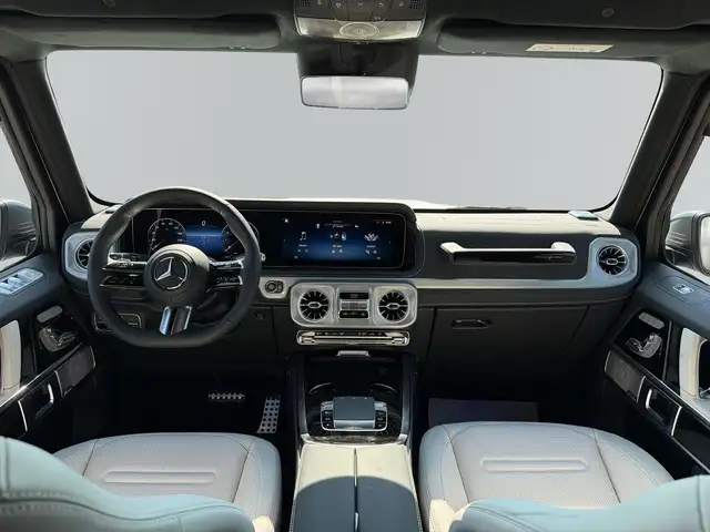 Mercedes-Benz G-Class view 7