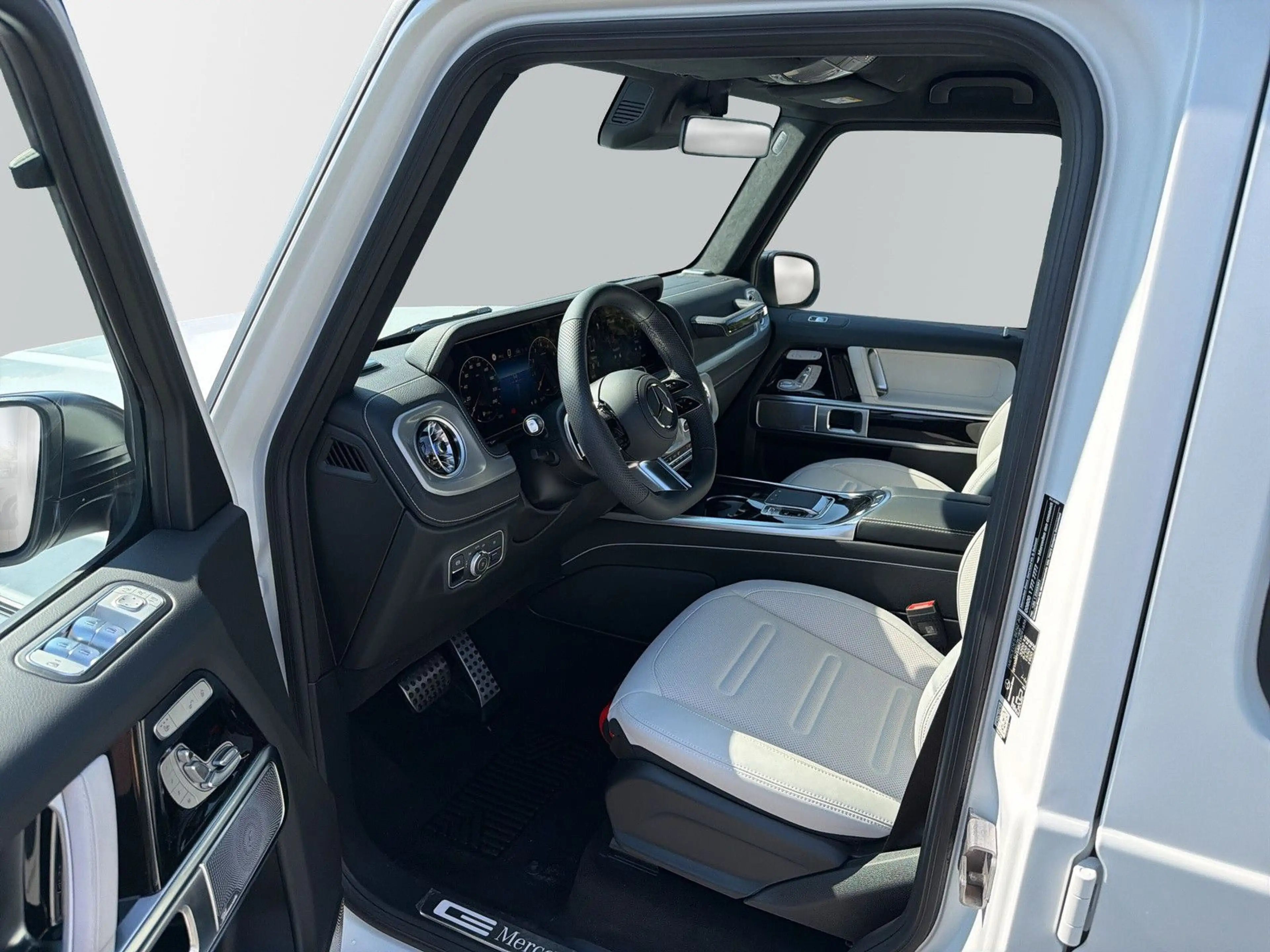 Mercedes-Benz G 500 AMG Line *Magno White *Exclusive *TV — photo 8