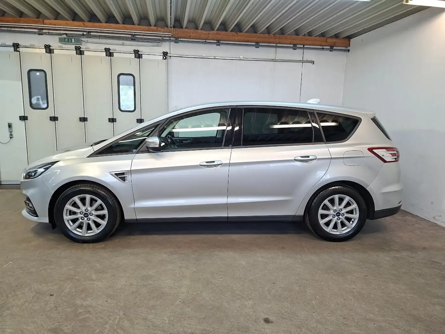 Ford S-Max 2.0 EcoBlue Aut. AHK, ACC, Kamera, W-Paket - 2