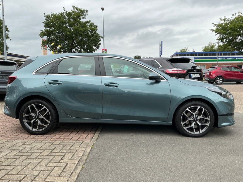 Kia Ceed / cee'd — photo 6