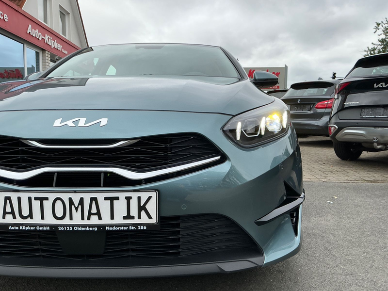 Kia Ceed / cee'd — photo 32