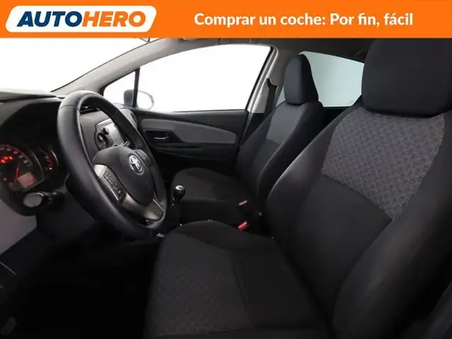 Toyota Yaris view 11
