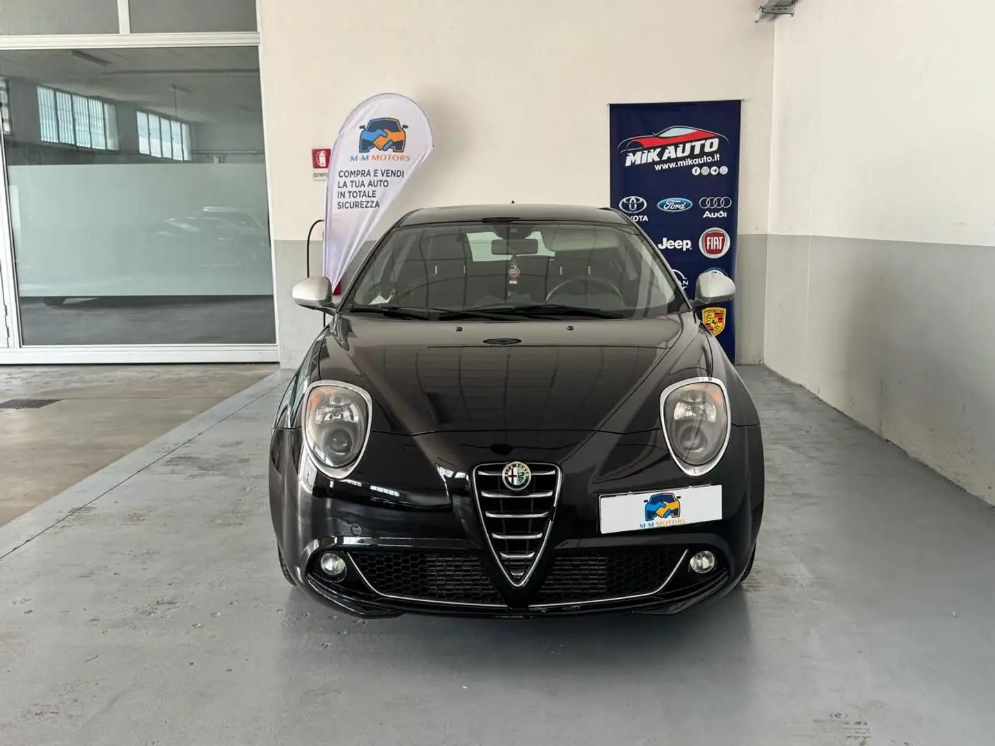 Alfa Romeo MiTo 1.4 T 120 CV GPL Distinctive Schwarz - 1
