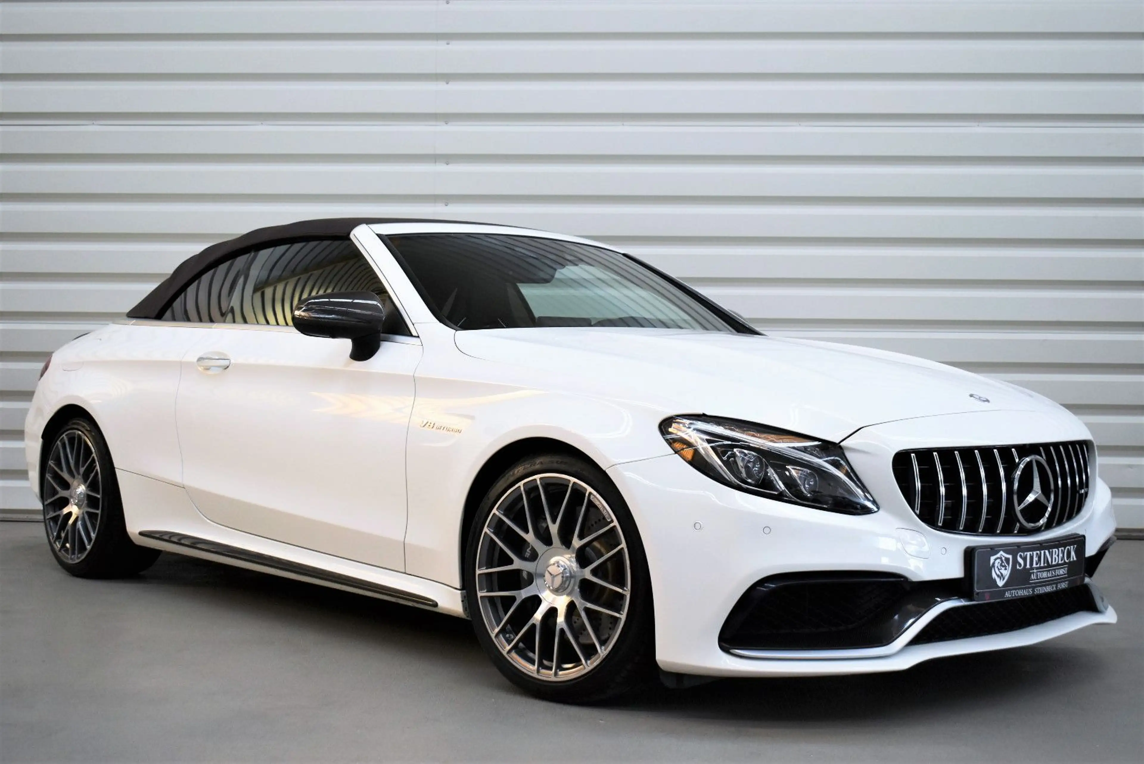 Mercedes-Benz C 63 AMG Cabrio+Burmester+Memory+Totwinkel+360°
