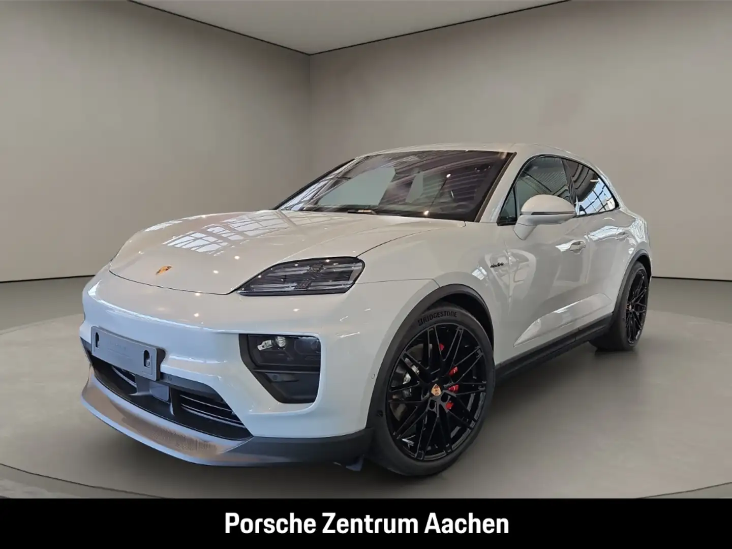 Porsche Macan 4S BOSE Panoramadach Rückfahrkamera LED Grijs - 1