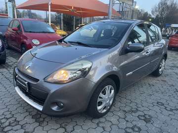 Clio III  5p 1.2 16v Dynamique NEOPATENTATI