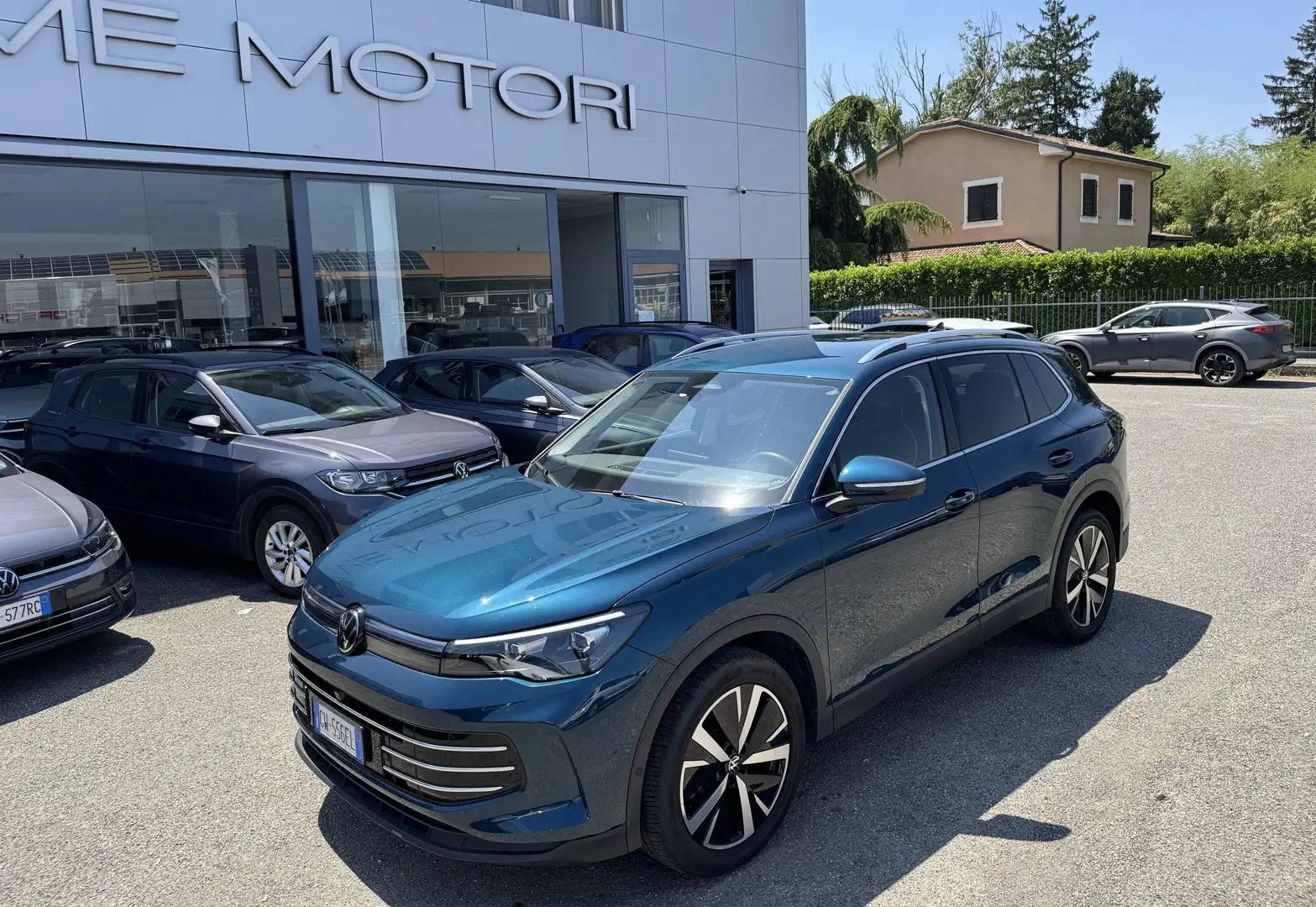 Volkswagen Tiguan 2.0 tdi Elegance 150cv dsg / NO VINCOLI Blu/Azzurro - 2