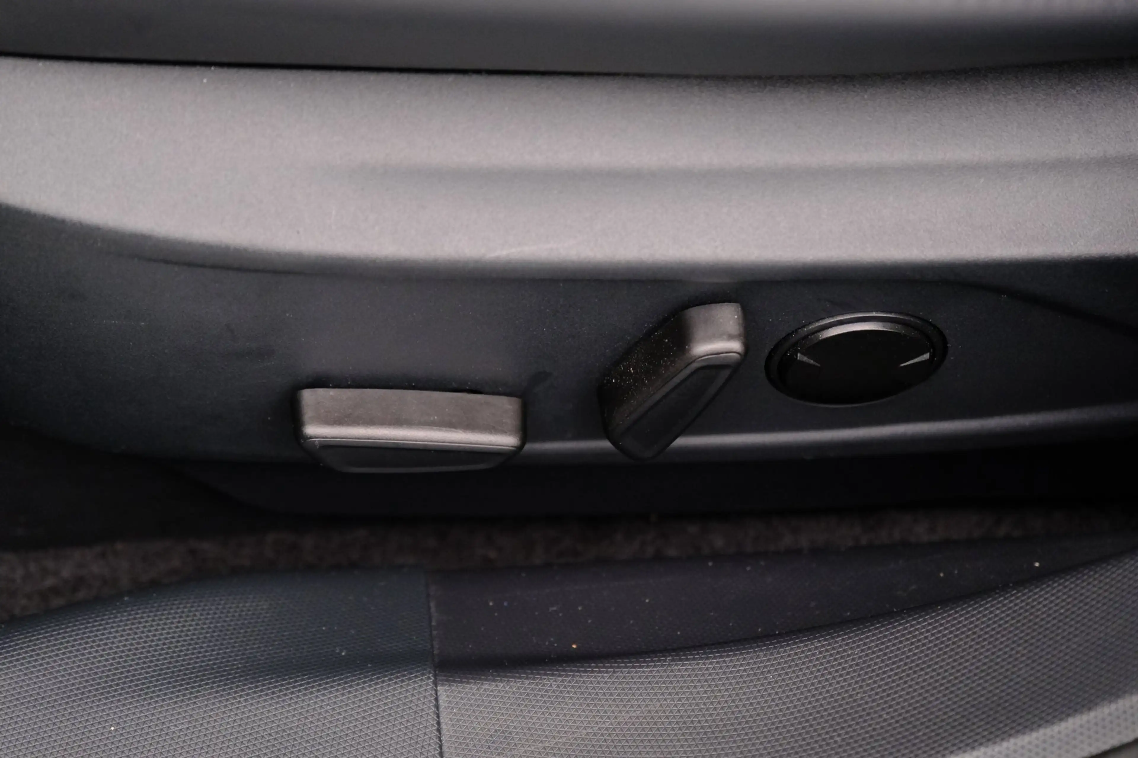 Ford Mustang Mach-E Extended AWD 98 kWh Aut. Pano|1e Eig|Leder|Navi|B& — photo 35