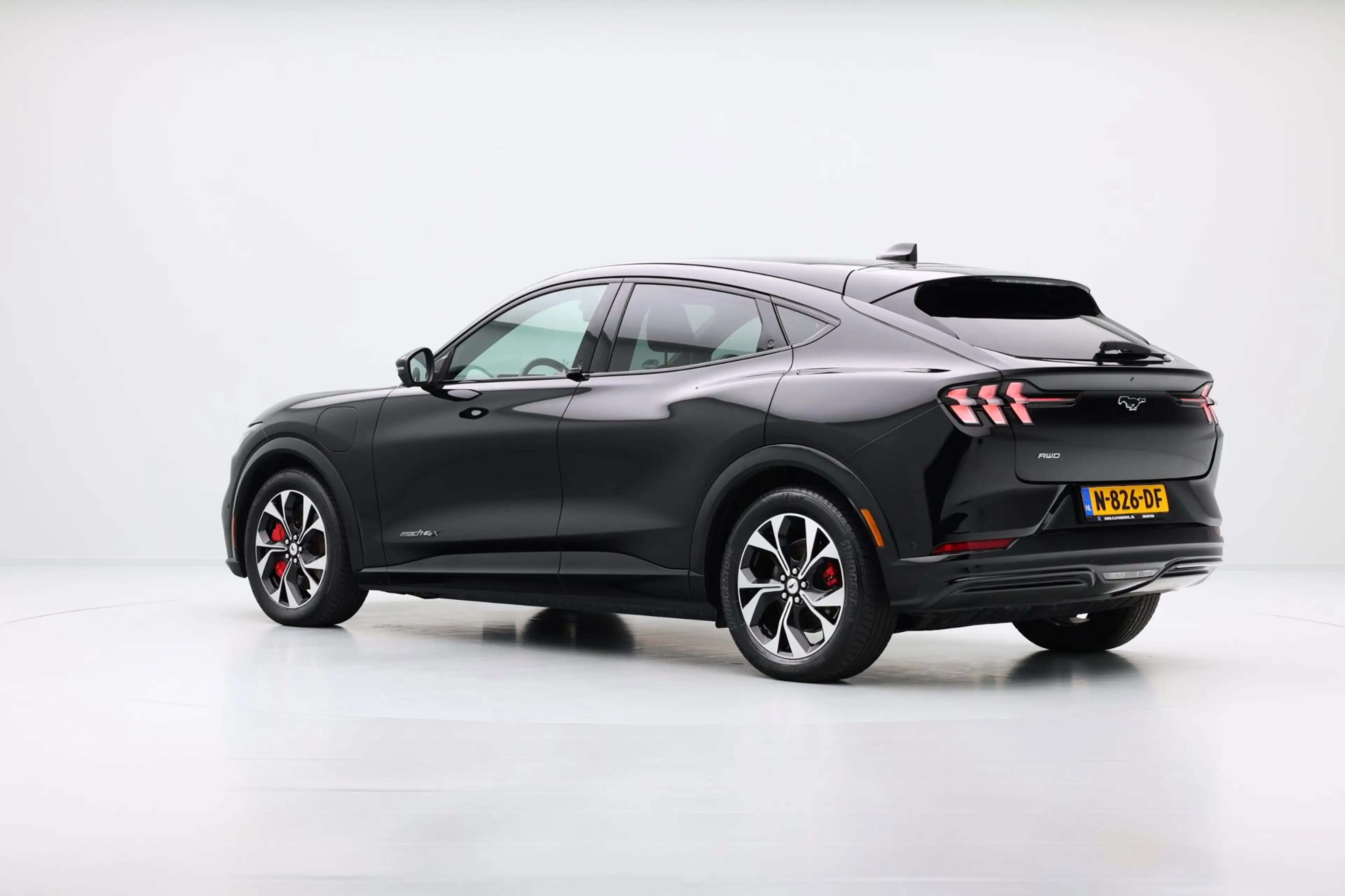 Ford Mustang Mach-E Extended AWD 98 kWh Aut. Pano|1e Eig|Leder|Navi|B& — photo 41