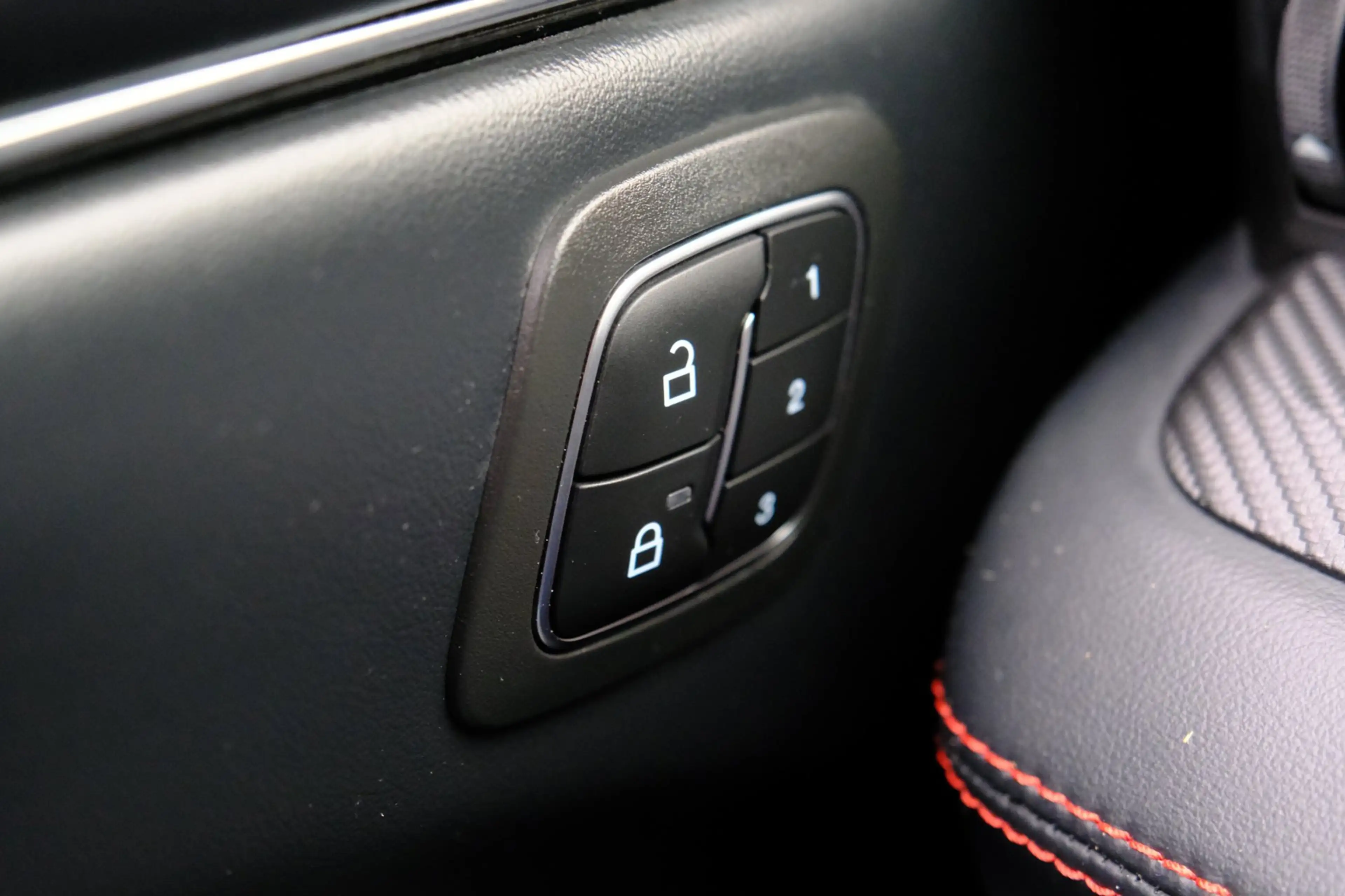 Ford Mustang Mach-E Extended AWD 98 kWh Aut. Pano|1e Eig|Leder|Navi|B& — photo 37