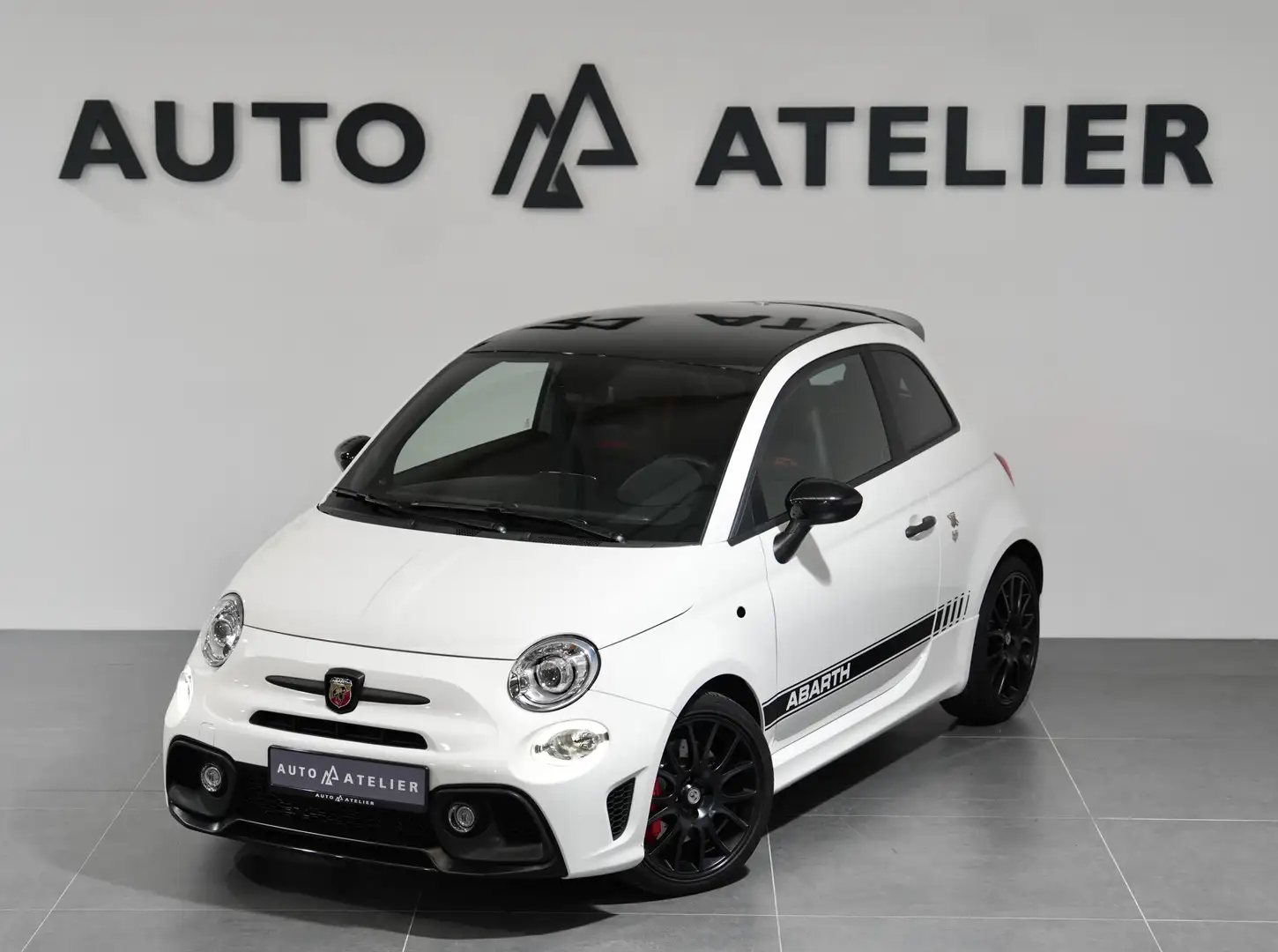 Abarth 595 esseesse*AKRAPOVIC*BEATS*SCHALE*CARBON* Blanc - 1