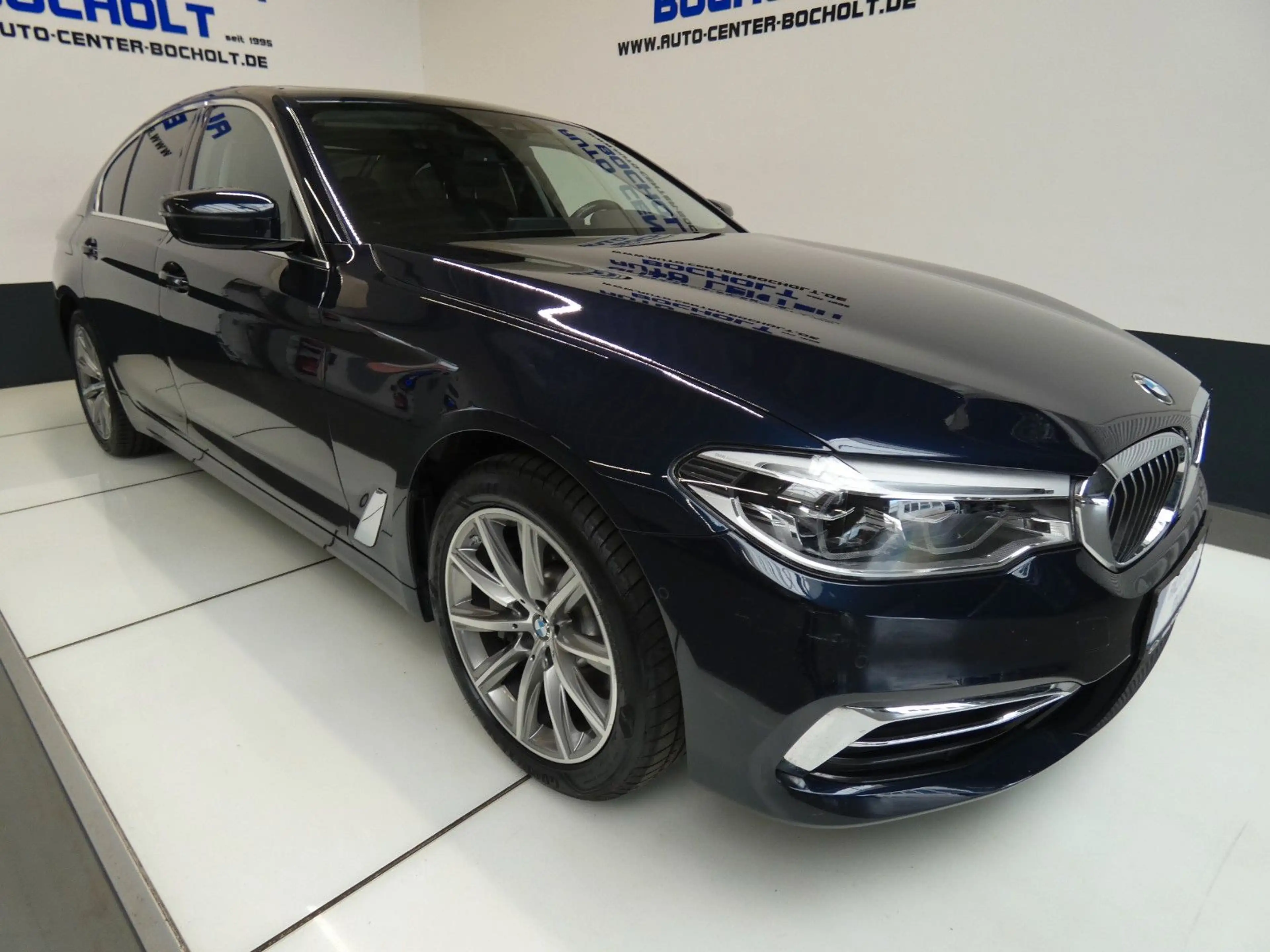 BMW 530 e iPerformance*HUD*LED*TV*GSD*HiFi — photo 4