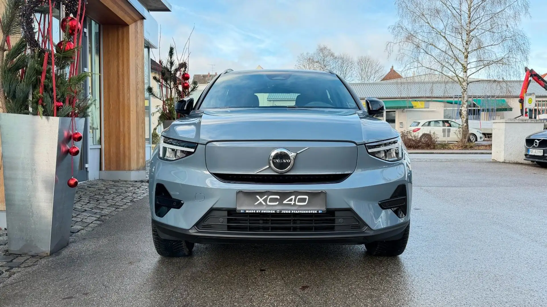 Volvo XC40 Recharge Single M. Core Pure Electric/AHK+ Grau - 1