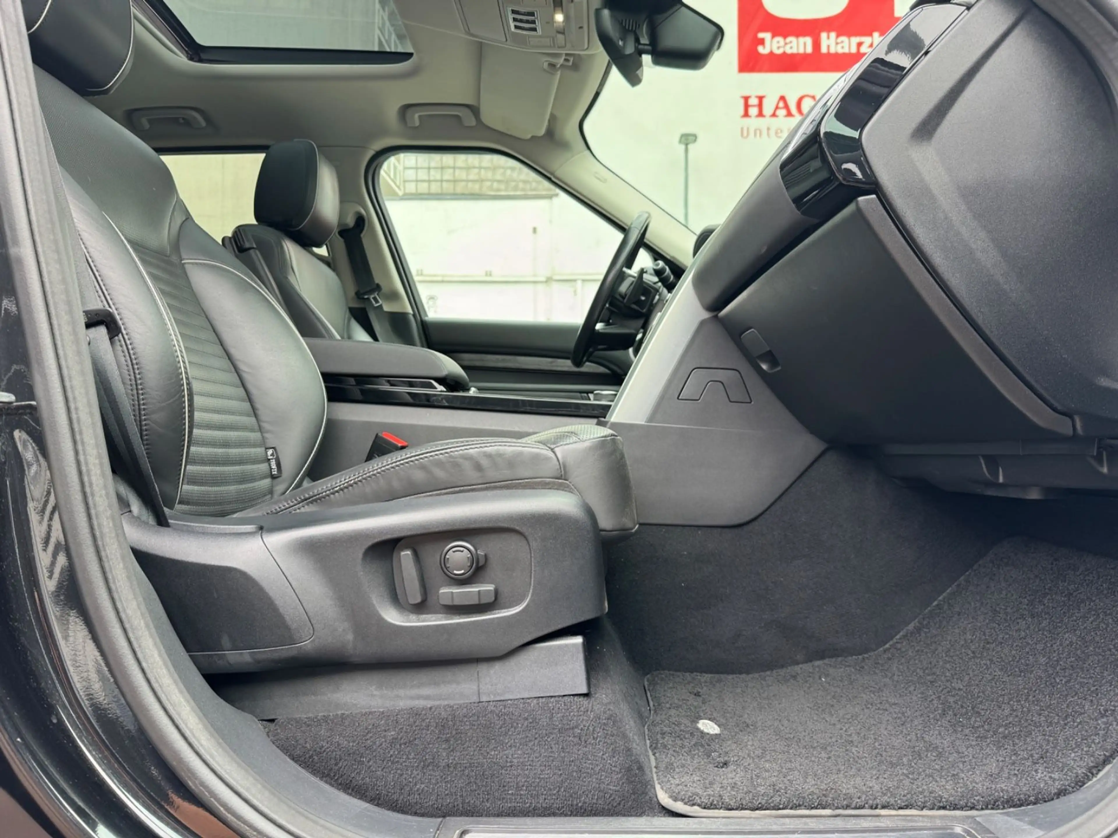 Land Rover Discovery 5 HSE TD6 Aut. 7 SITZE/PANO/KAMERA/AHK — photo 10