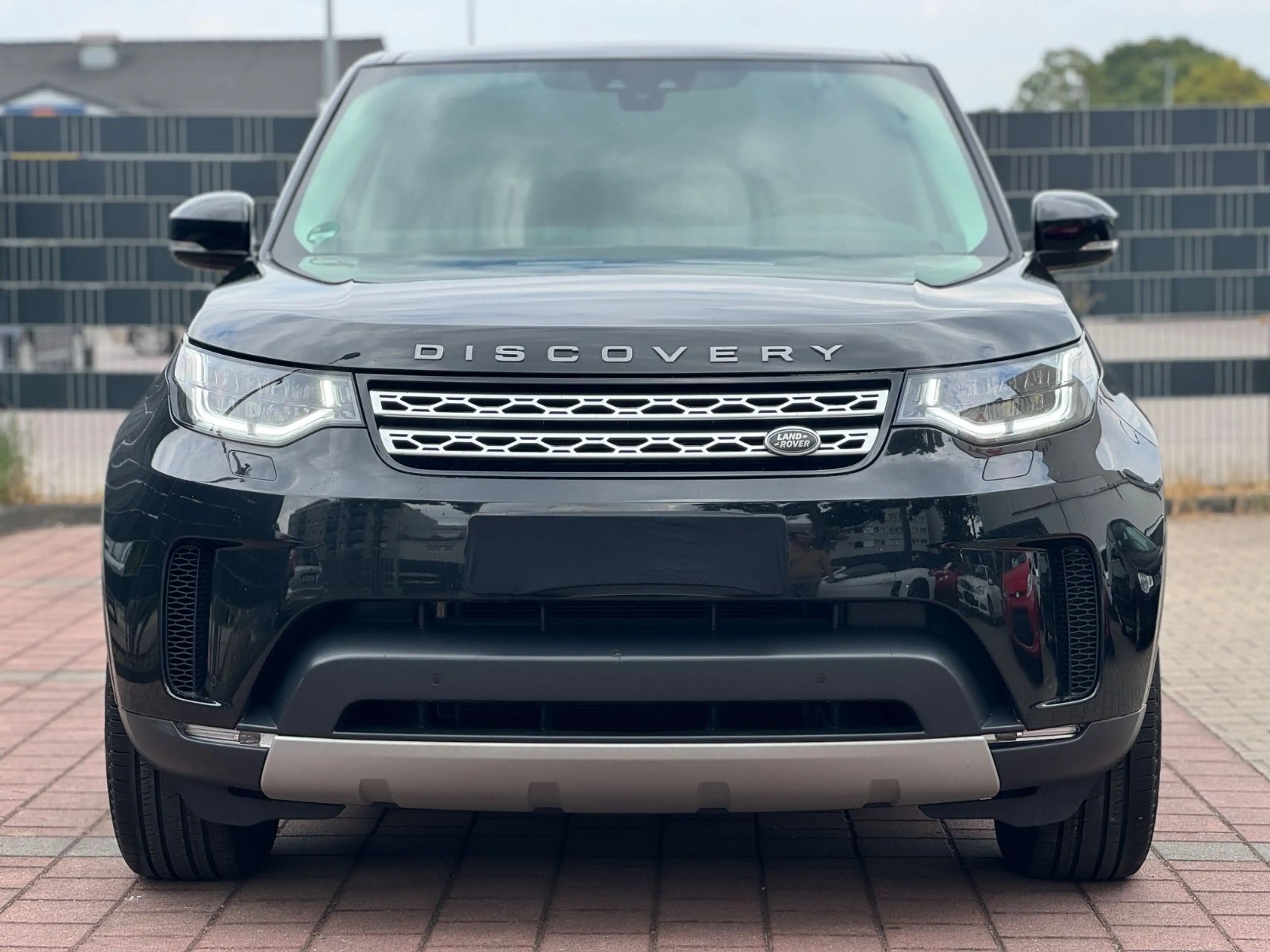 Land Rover Discovery 5 HSE TD6 Aut. 7 SITZE/PANO/KAMERA/AHK — photo 6