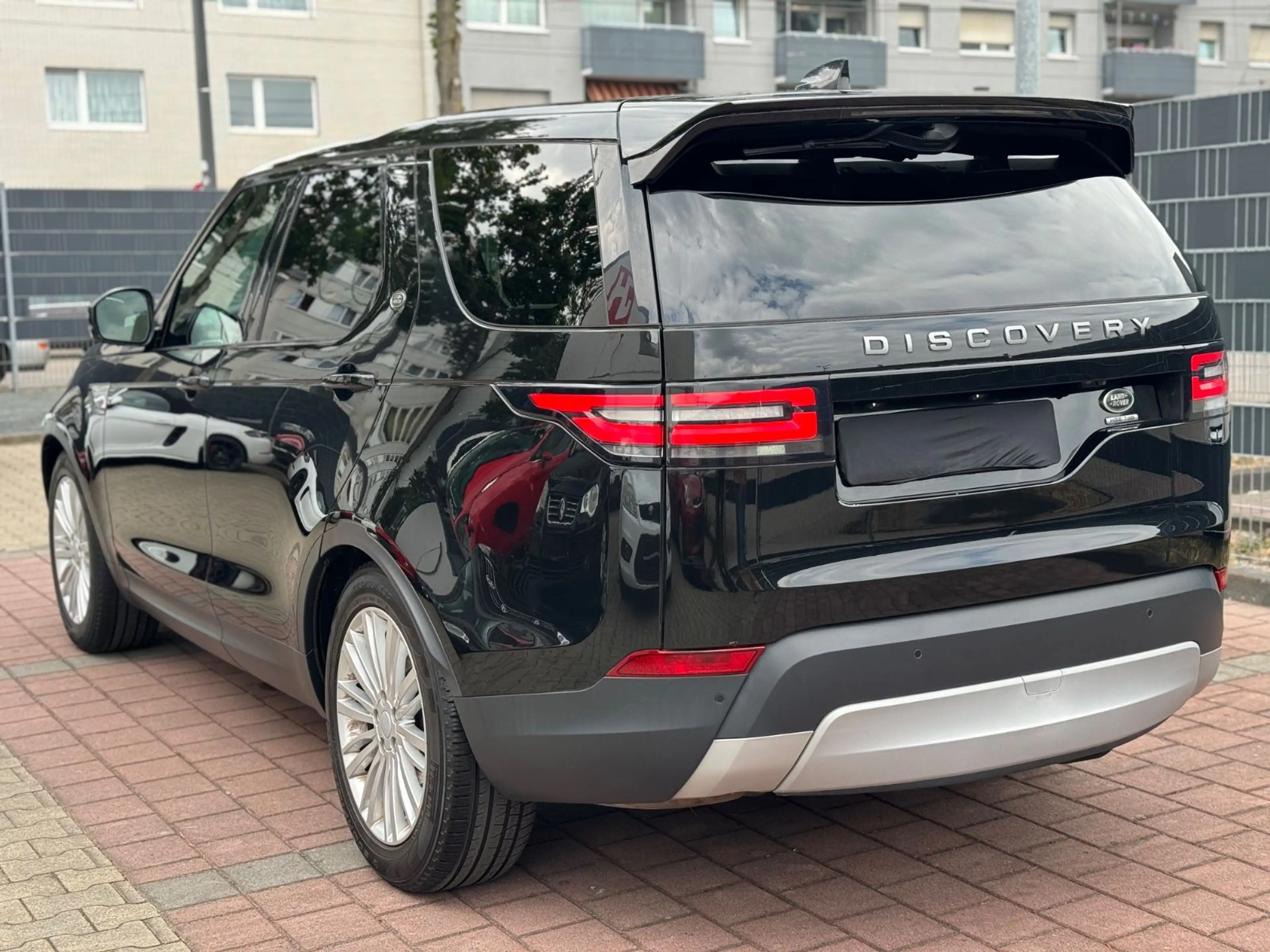Land Rover Discovery 5 HSE TD6 Aut. 7 SITZE/PANO/KAMERA/AHK — photo 5