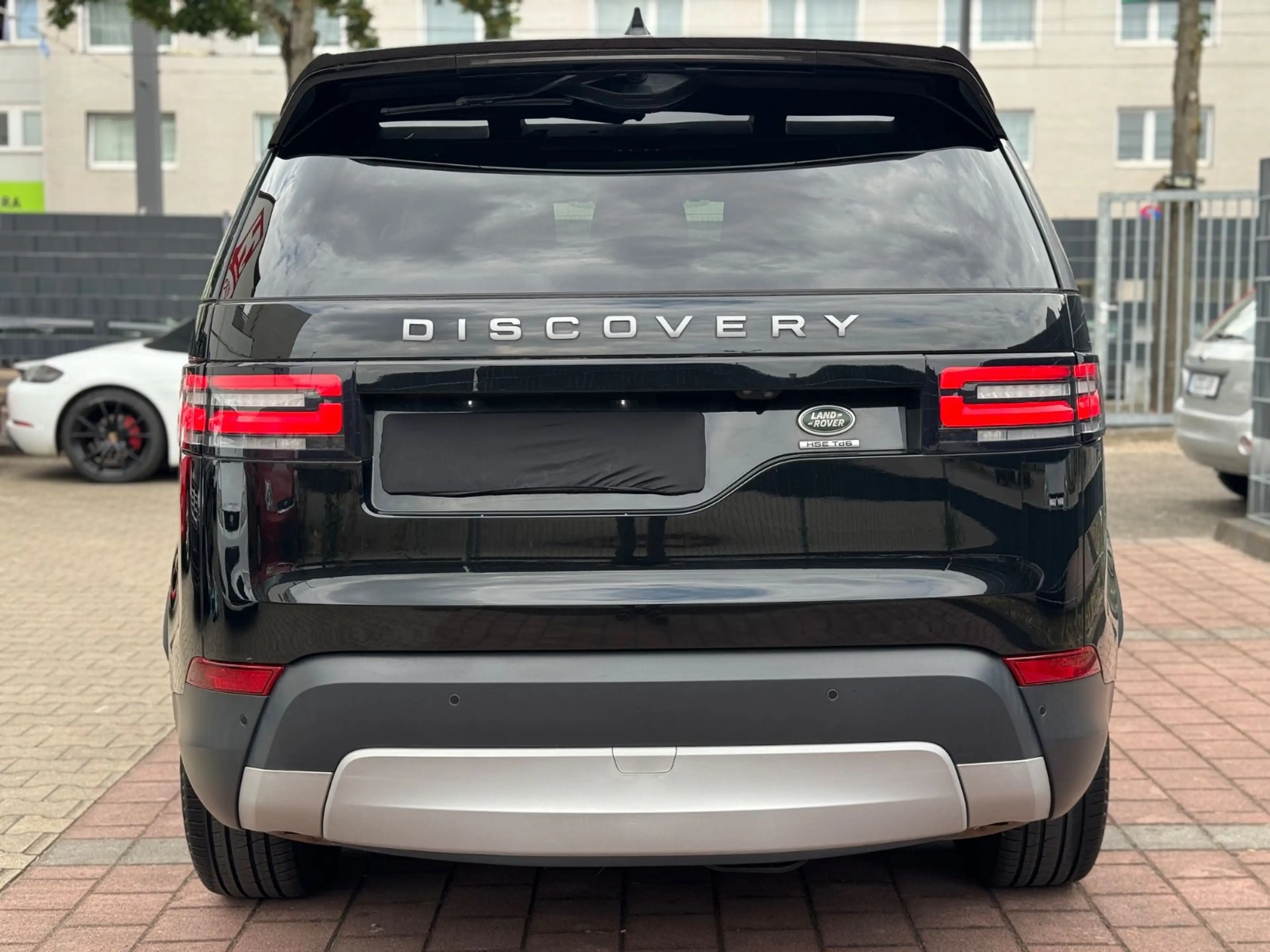 Land Rover Discovery 5 HSE TD6 Aut. 7 SITZE/PANO/KAMERA/AHK — photo 7