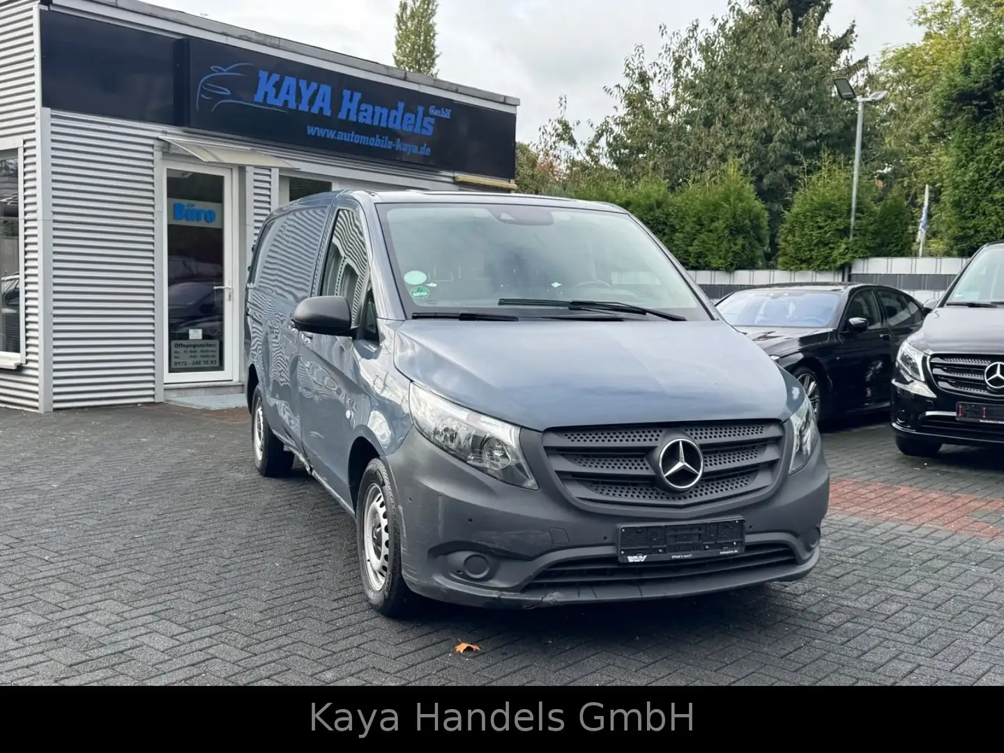 Mercedes-Benz Vito Kasten 110 CDI Lang Klima/Kamera/mod.2021 Gris - 1