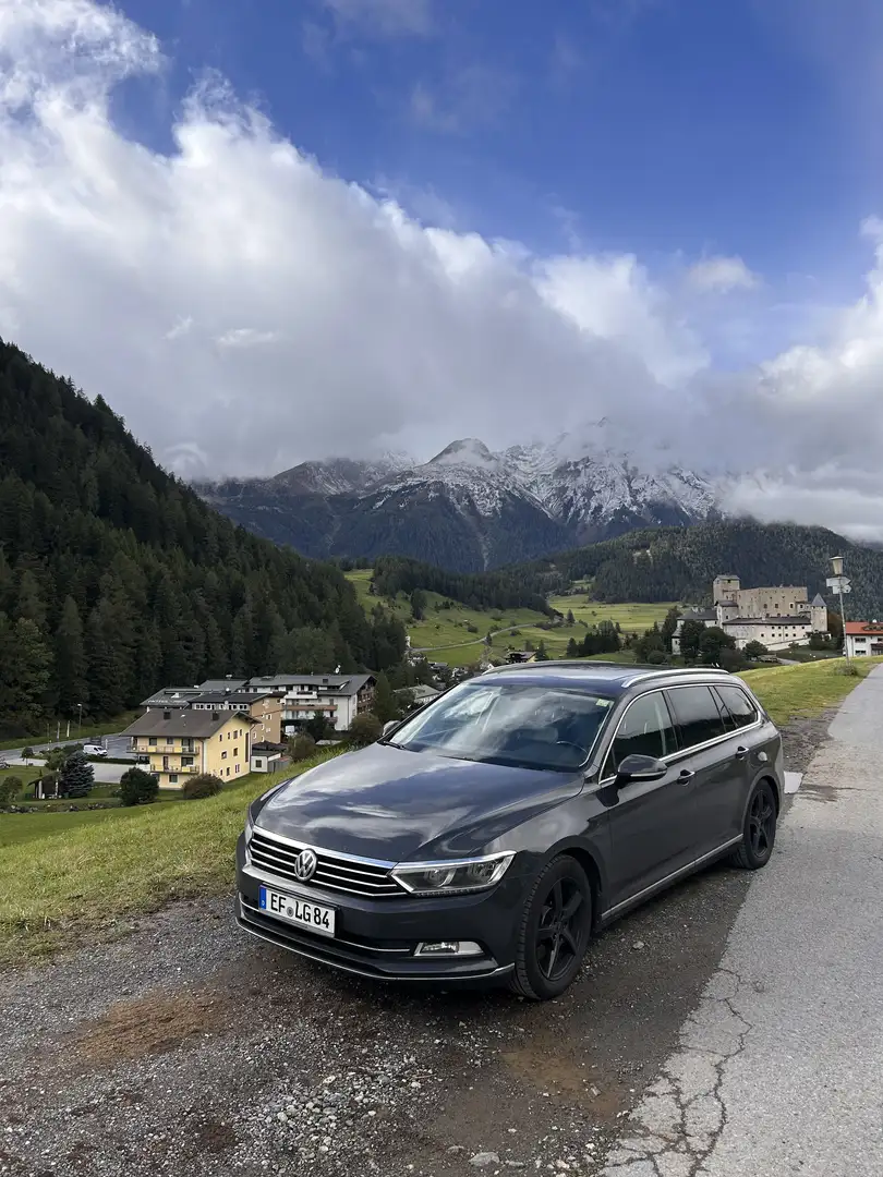 Volkswagen Passat Variant 2.0 TDI SCR DSG (BlueM. Tech) Highline - 1