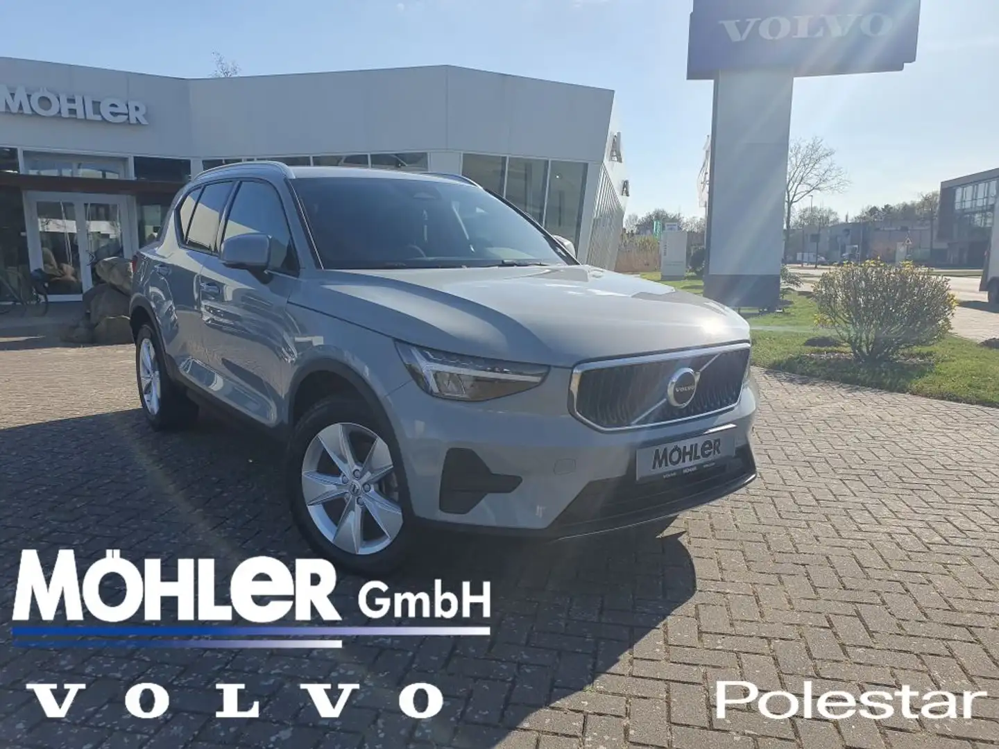 Volvo XC40 B4 B DKG Core Gris - 1