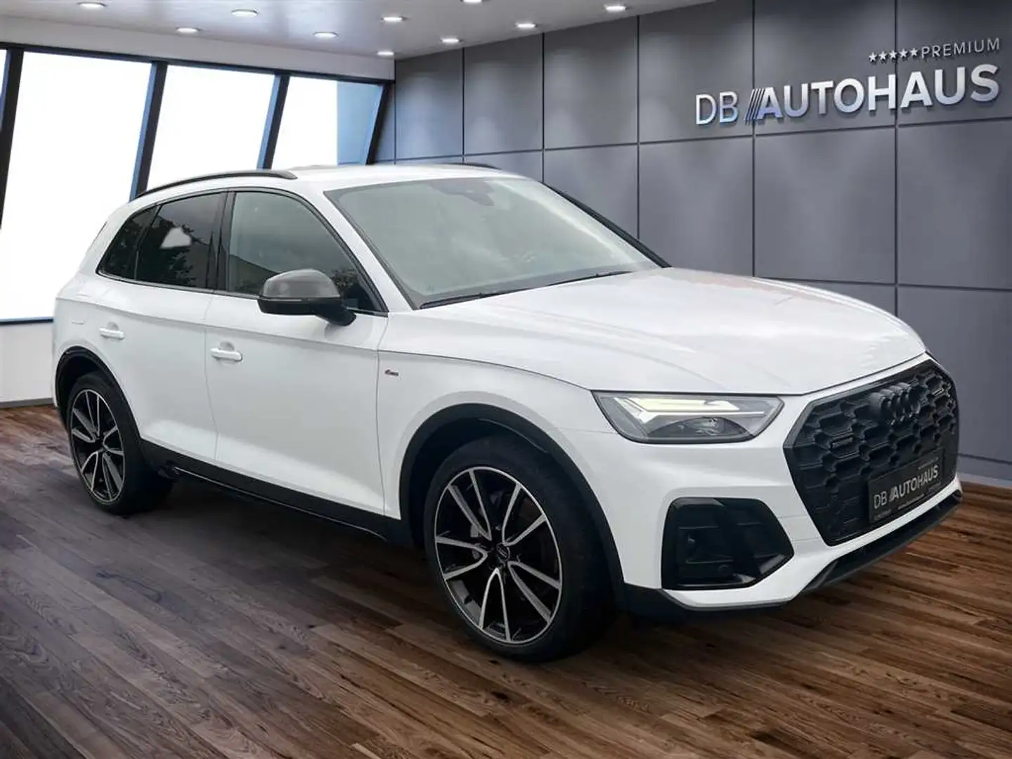 Audi Q5 50 2.0 TFSI e S line quattro S-tronic Weiß - 2
