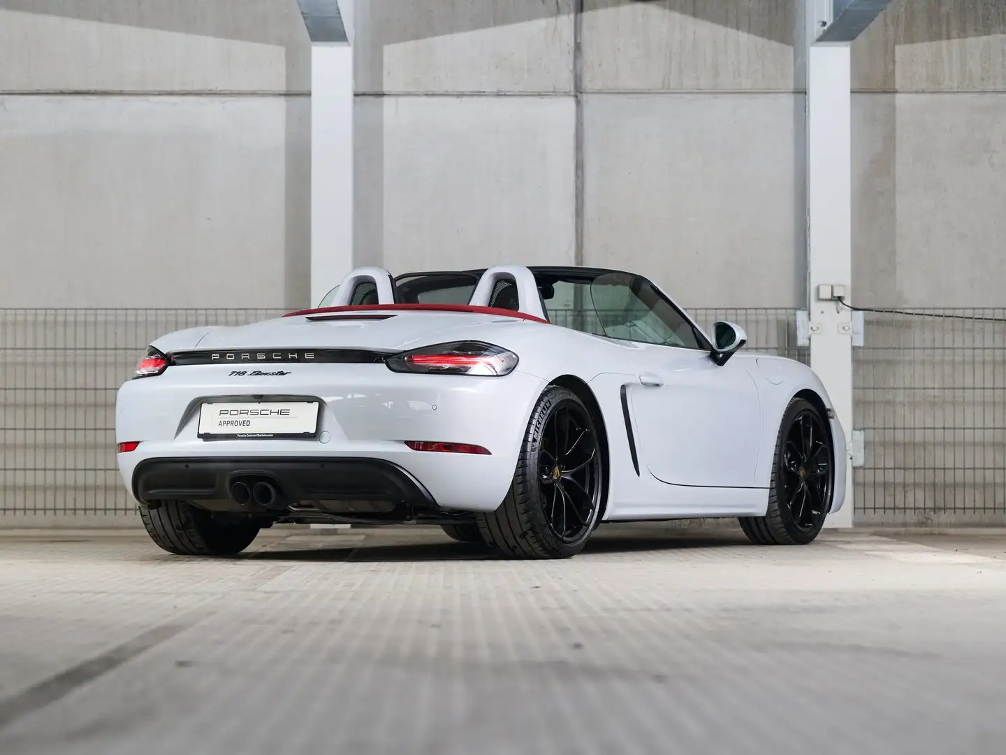 Porsche 718 Boxster Style Edition Grau - 2