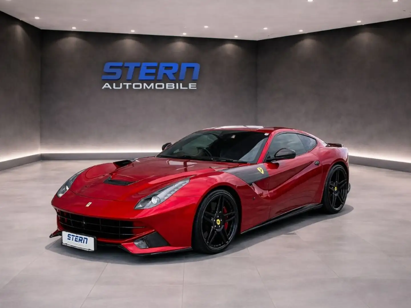 Ferrari F12 Berlinetta *NOVITEC* Rot - 1
