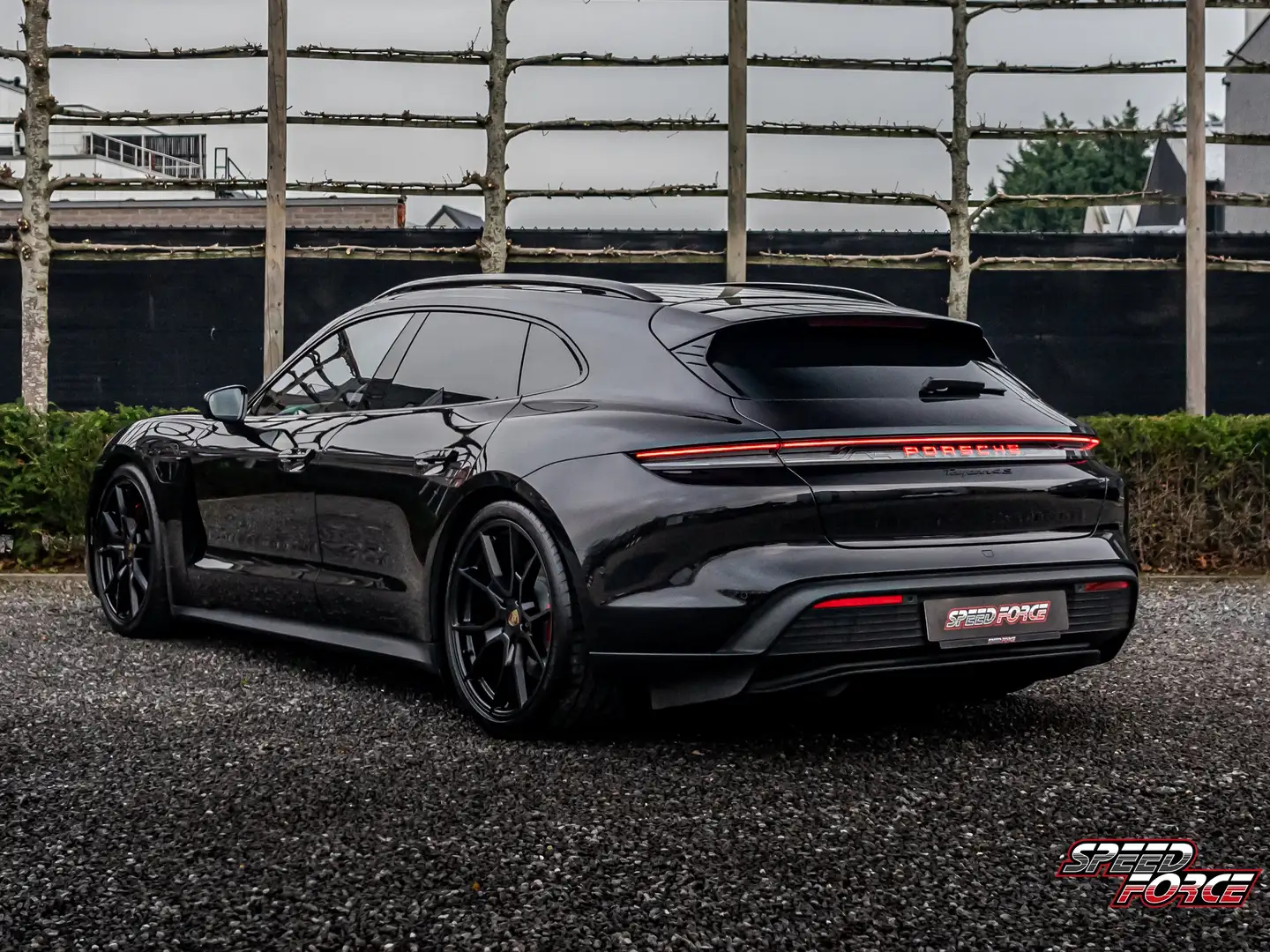 Porsche Taycan 4S Sport Turismo FACELIFT | 21" RS Spyder | BOSE Noir - 2
