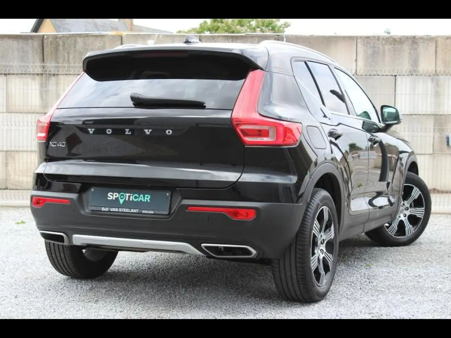 Volvo XC40 Inscrlption -GPS-PANO.DAK-EL.K Zwart - 2