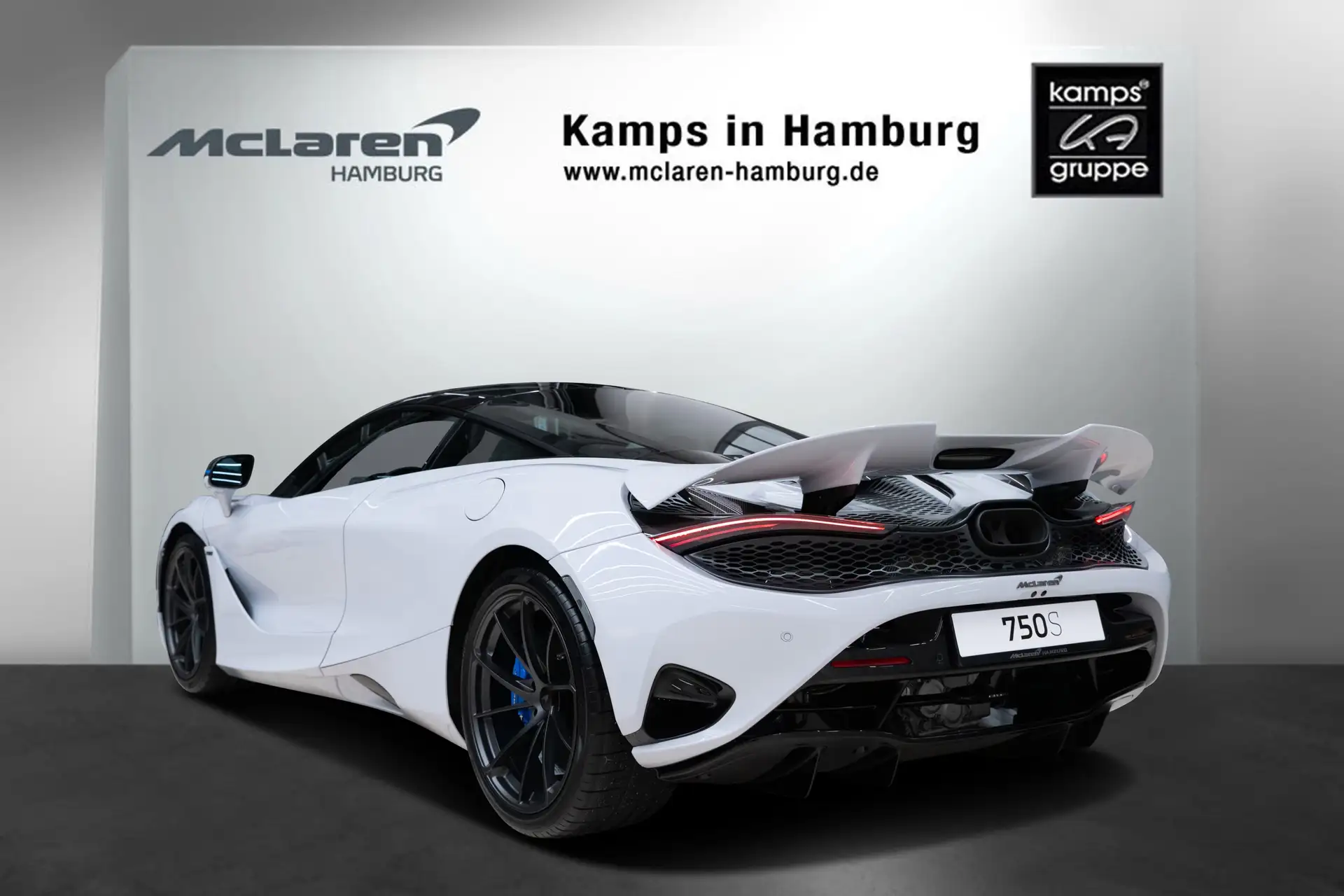 맥라렌 750S 600 2025 화이트 사진 3
