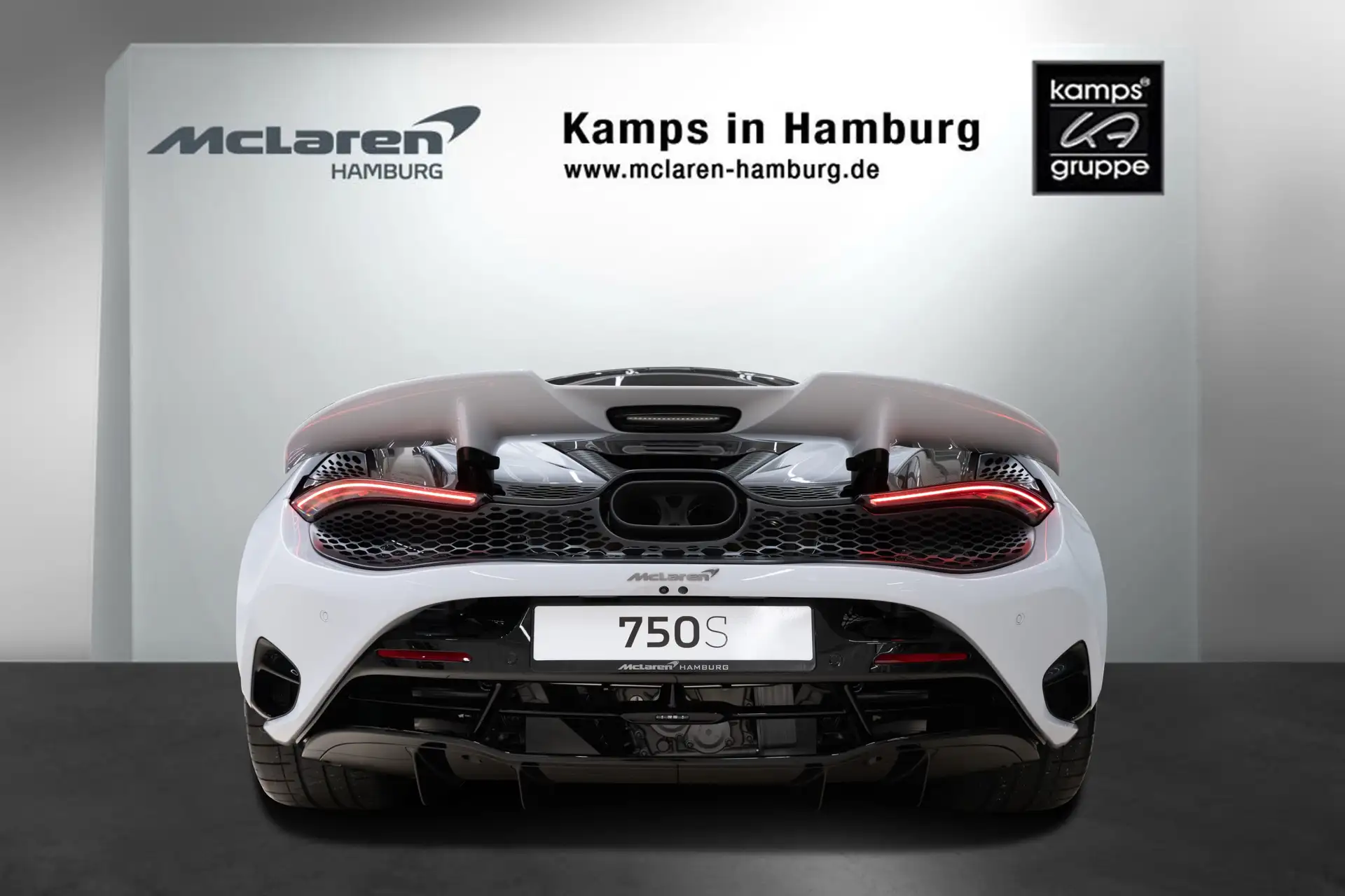 맥라렌 750S 600 2025 화이트 사진 4