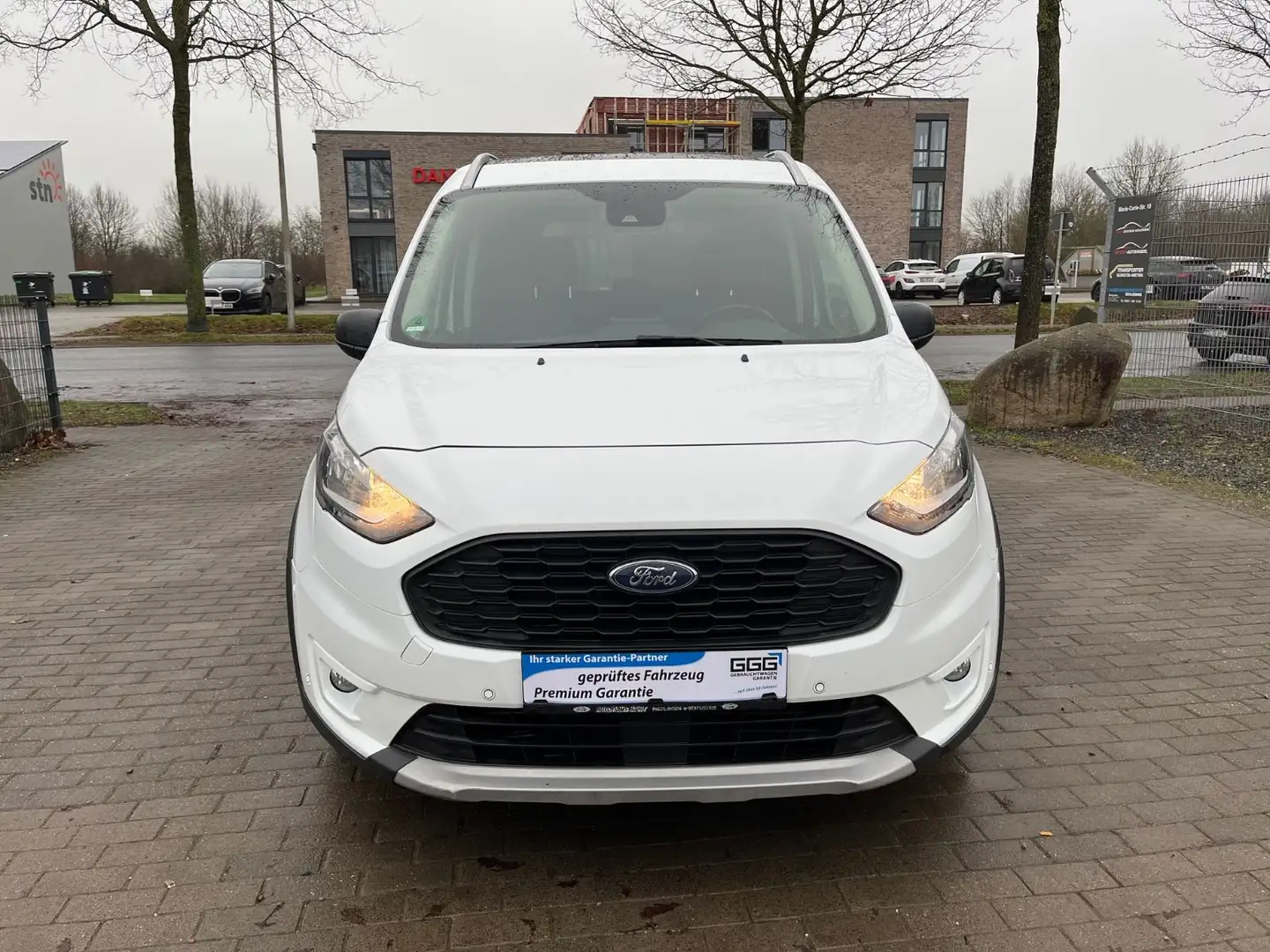 Ford Tourneo Connect Active Pano ACC AHK Kamera Sitzh Weiß - 2
