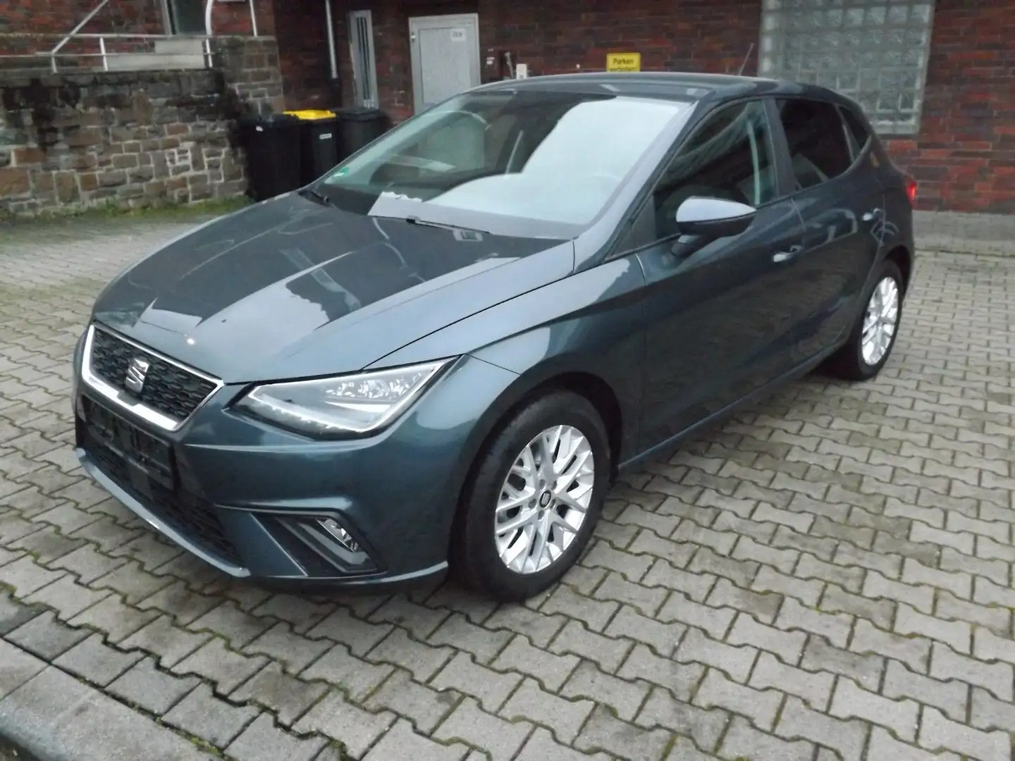 SEAT Ibiza Style, 1. Hand, LED, Alu Gris - 1