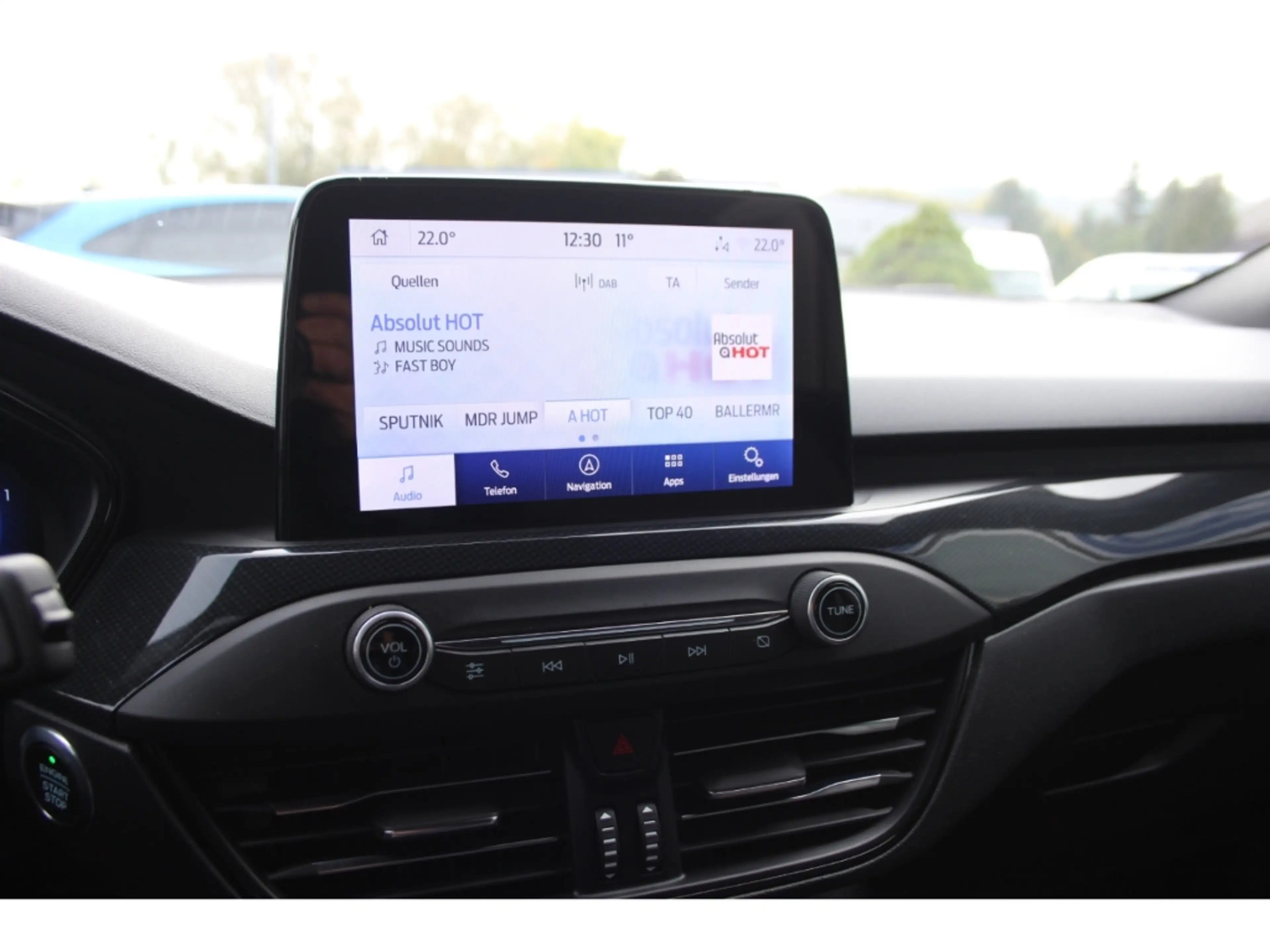 Ford Focus 2.0 Turnier ST-Line X LED AHZV — photo 13